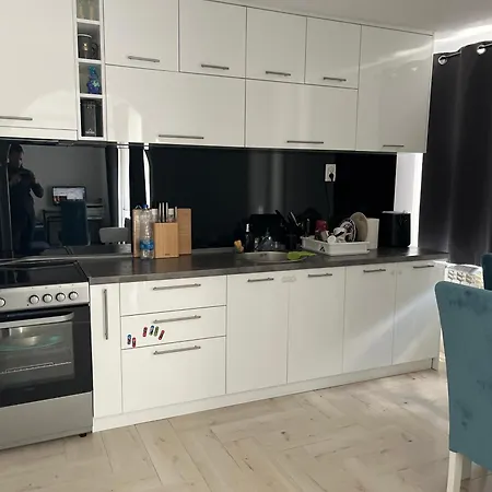 100m2 * ベオグラード